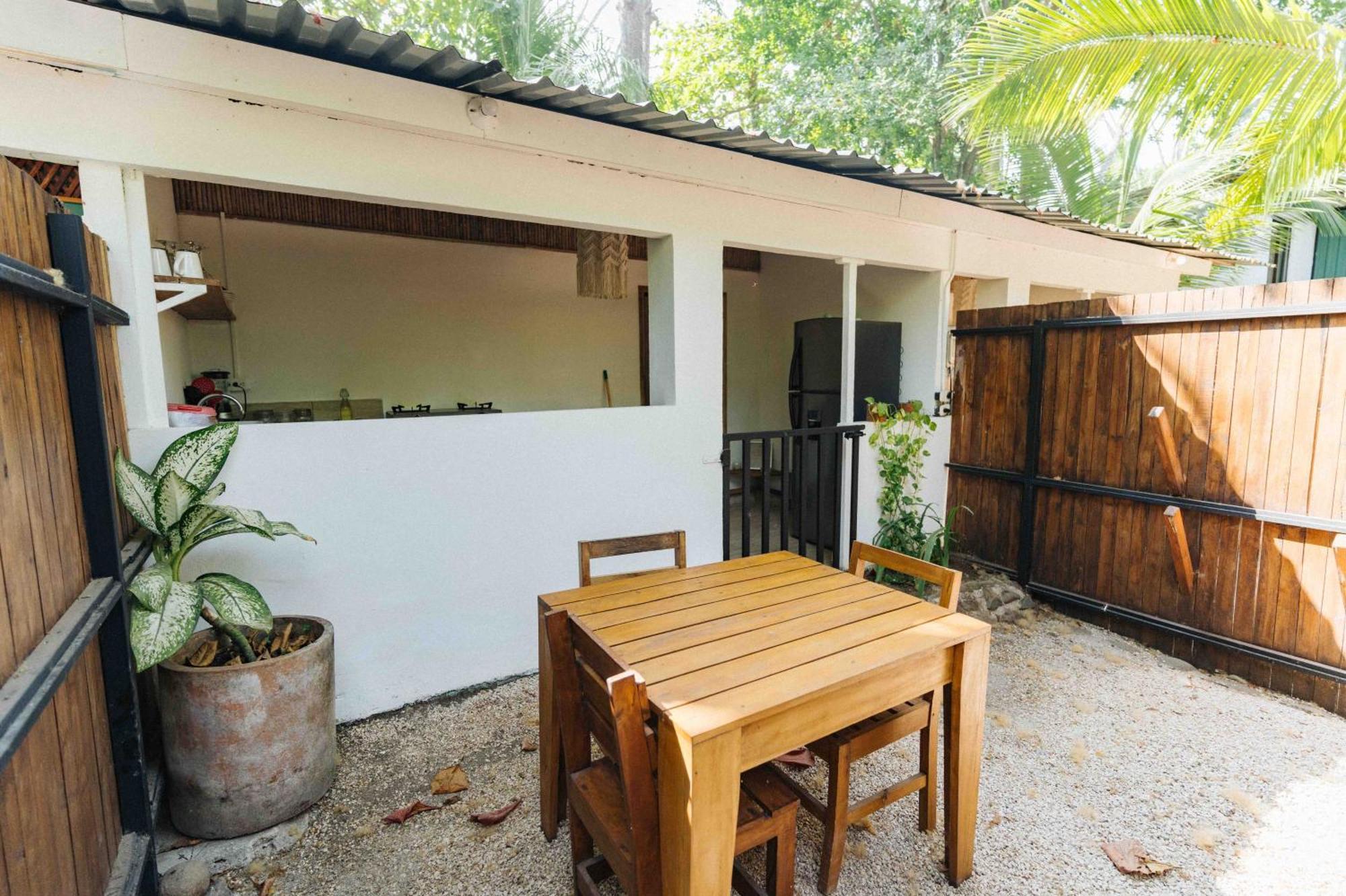 Zeneidas Surf Garden Playa Santa Teresa  Zewnętrze zdjęcie